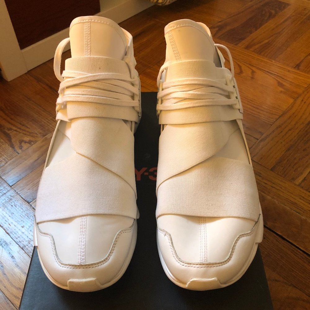 Y-3 QASA HIGH WHITE SNEAKERS (SIZE 9)